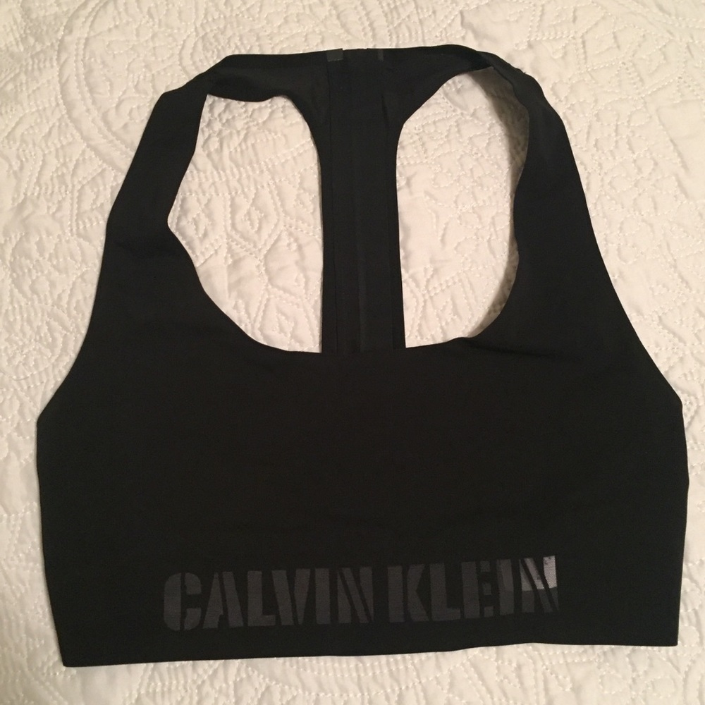 NWOT Calvin Klein Performance Bra
